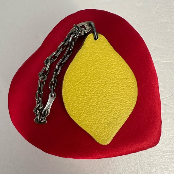 HERMES Lemon Leather Bag Charm Yellow READ - Picture 7 of 16